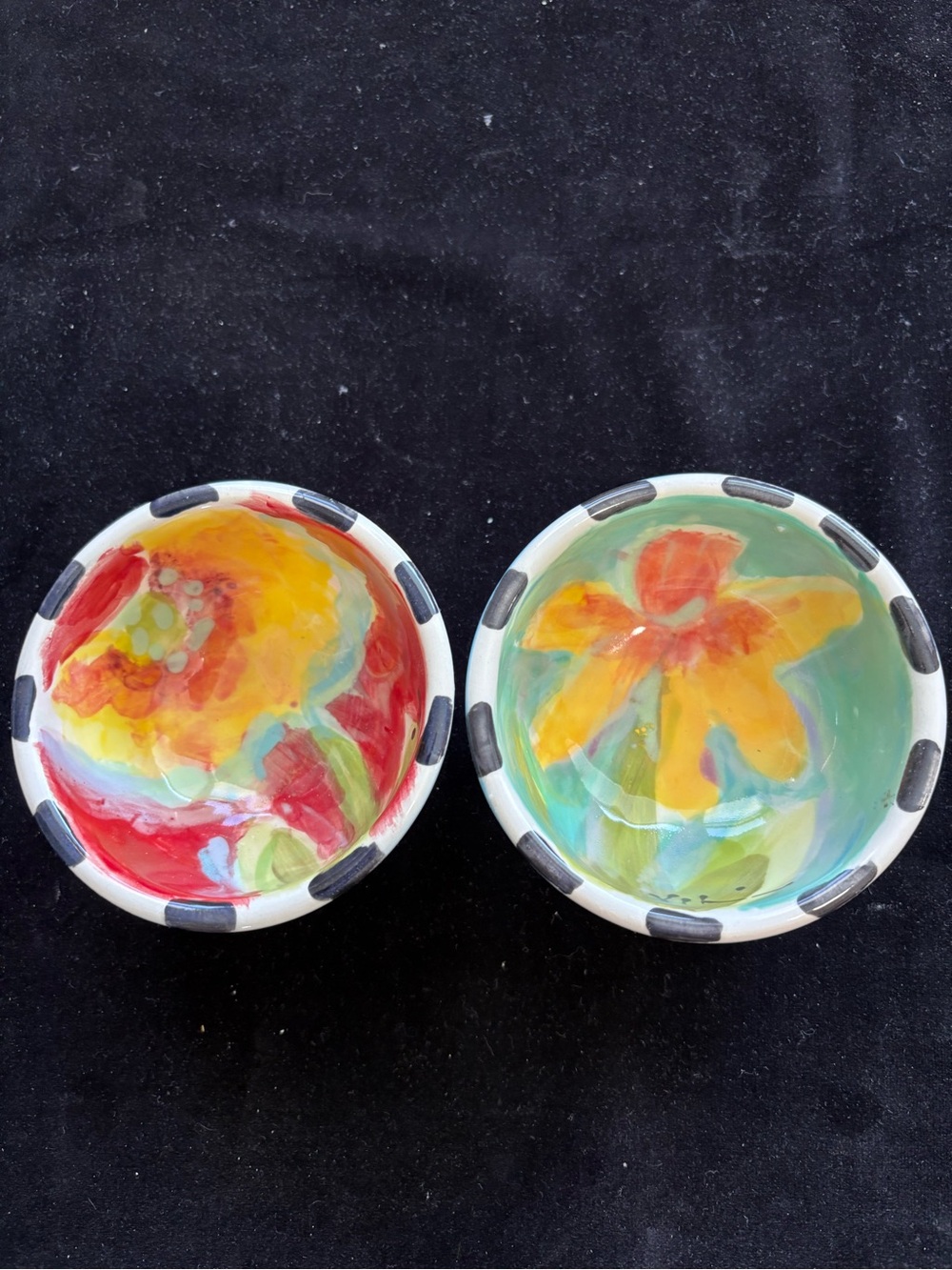 2 Dipping Bowls Hand Painted 3.5”x2”Original Design  Daffodil&1Daisy